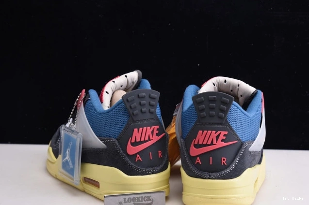 1st Kicks DC9533-001 OFF JORDAN 4 NOIR UNION RETRO AIR 0803